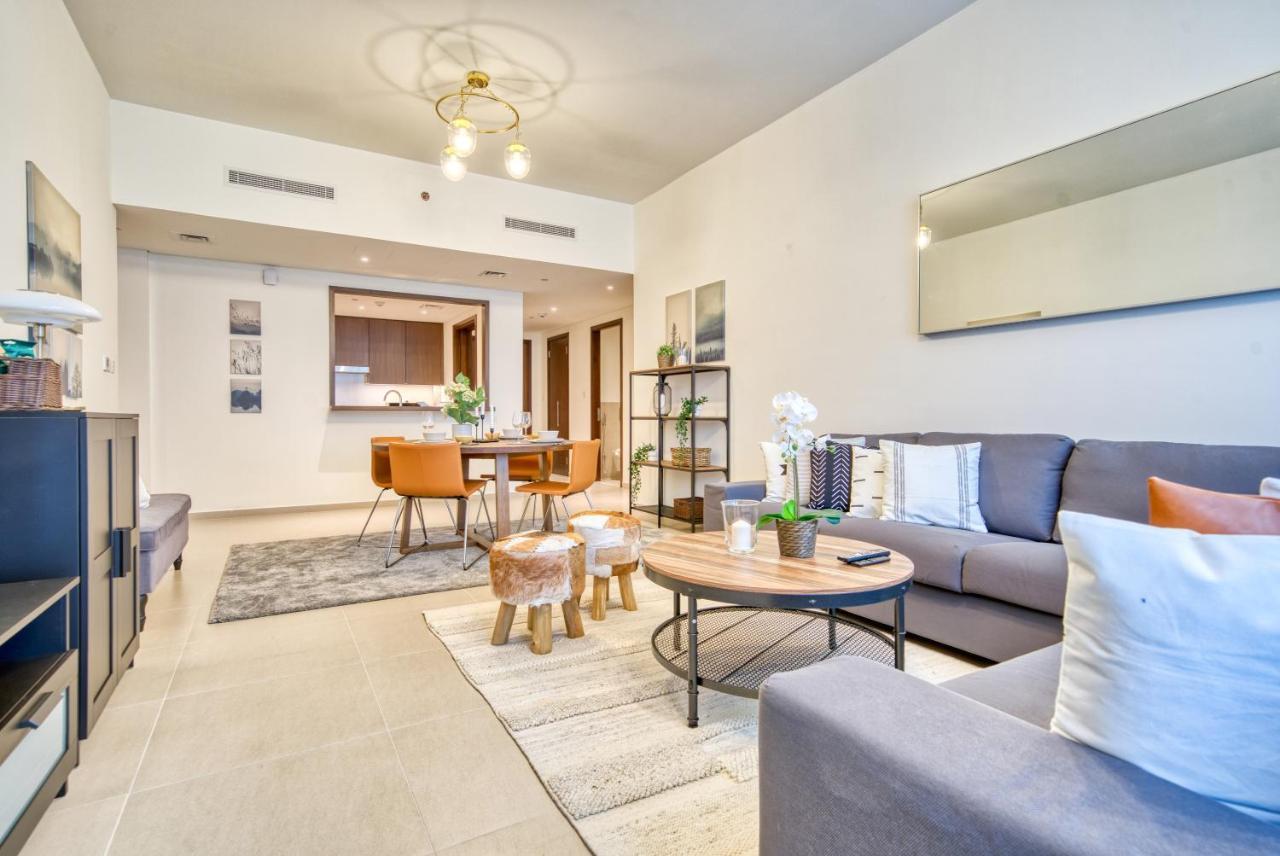 דובאי Incredible Views From This Classy Apt With Terrace מראה חיצוני תמונה