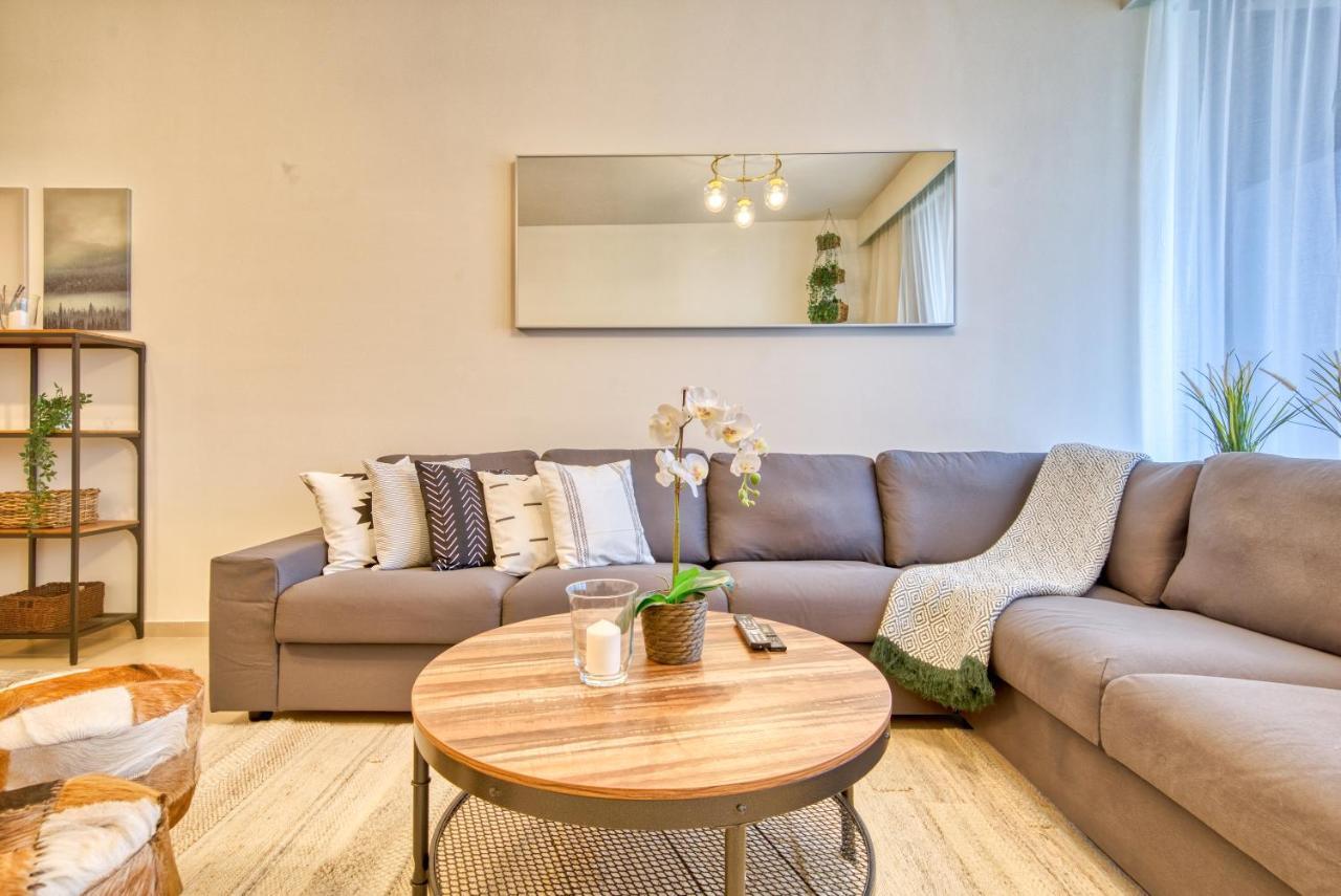 דובאי Incredible Views From This Classy Apt With Terrace מראה חיצוני תמונה